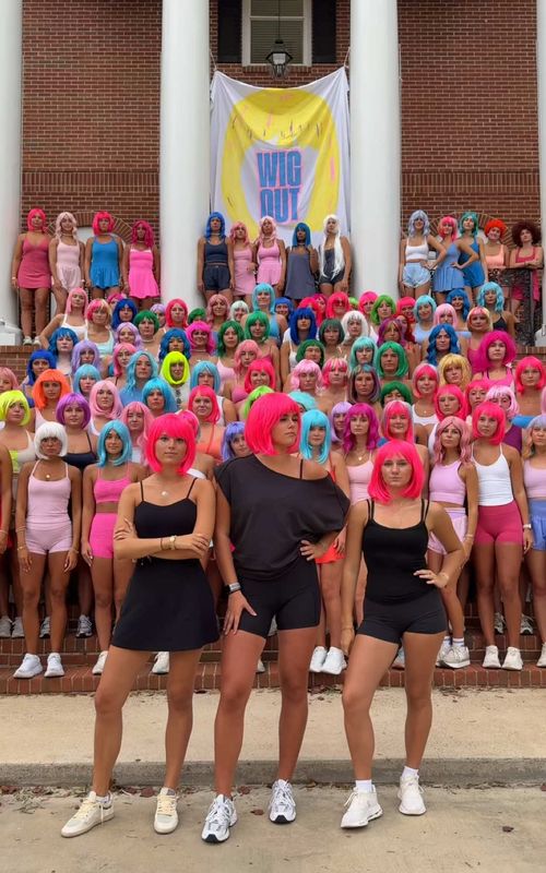 Starting work week off strong—PC ‘25 we’re WIGGIN out for you 🩷💚💛 #rushtok #ugakappadelta #kd #sorority #recruitment #fyp 