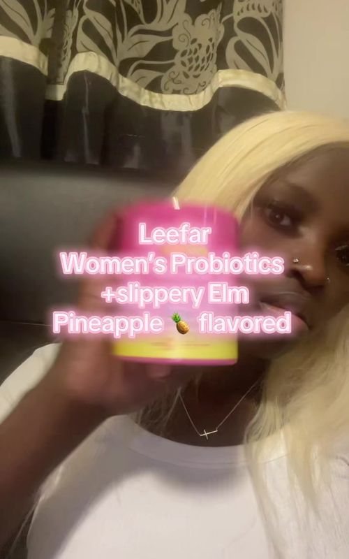 @Leefar US It smells just like pineapples 🍍  #fyp #leefar #gummy #goviral #collaboration 