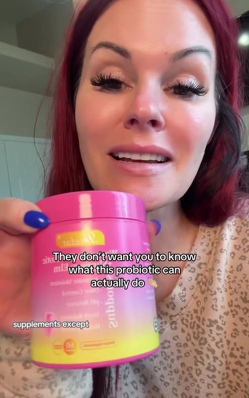Leave for women’s probiotic plus slippery elm that supports intimate moisture, odor control, pH, balance, yeast, balance, and healthy flora. That slippery elm tho. #leefarwomensprobiotic #tiktokshopblackfriday #probioticsforwomen #probioticgummies 