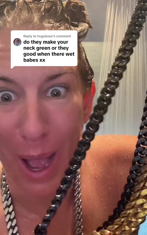 Replying to @hugoboss these Cuban link chain necklaces do NOT turn your neck green and they’re super heavy duty!! #mensjewelry #giftsforhim #tiktokshopcreatorpicks #tiktokshopblackfriday #tiktokshopcybermonday