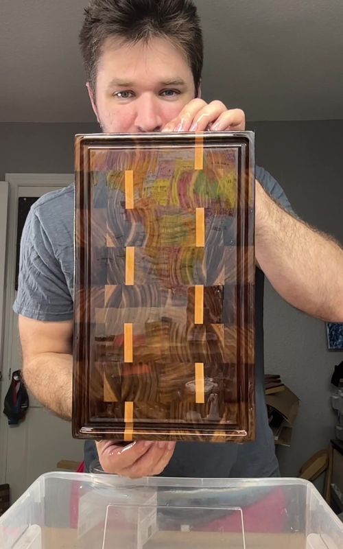 Walnut and cherry endgrain #mineraloil #walnut #woodworking #endgraincuttingboards #woodcuttingboard